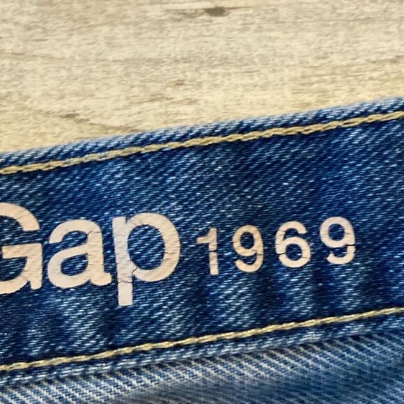 Gap High rise jean Shorts Sz 26 - Picture 6 of 6